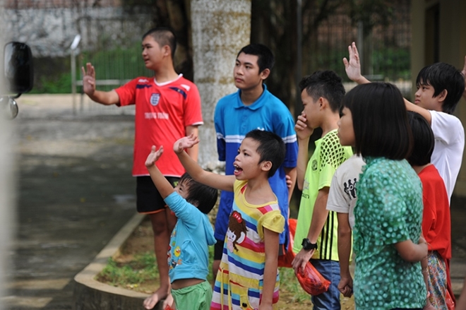 Đem Trung thu sớm tới với trẻ em khuyết tật Việt - Hàn - Ảnh minh hoạ 19